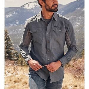 WRANGLER ATG™ MEN'S MIX MATERIAL SHIRT